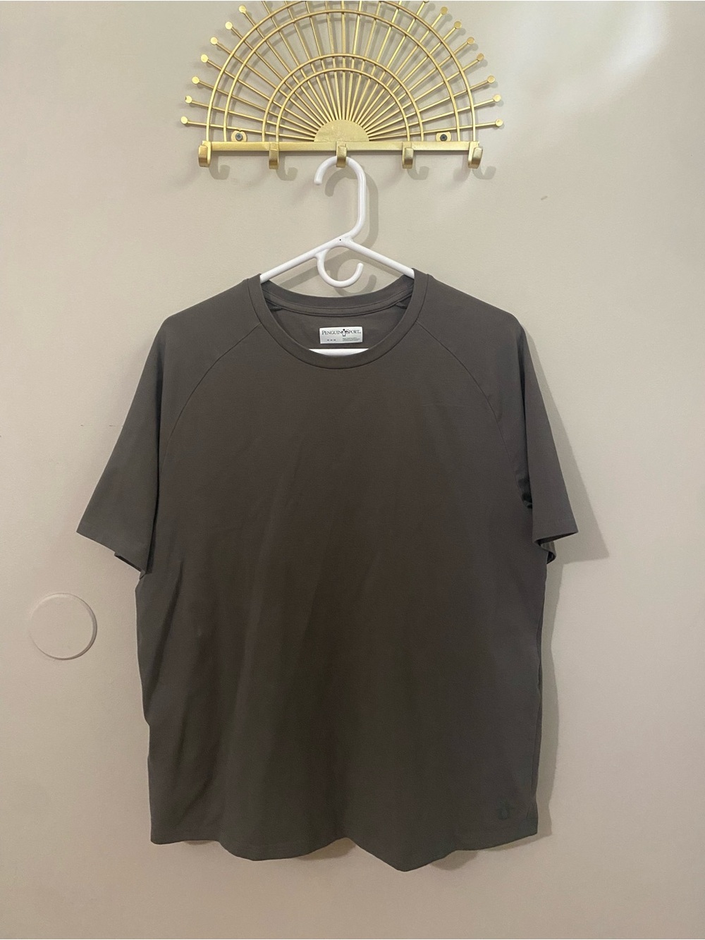Original Penguin Men's Short-Sleeve Crewneck Tee in Dark Gray